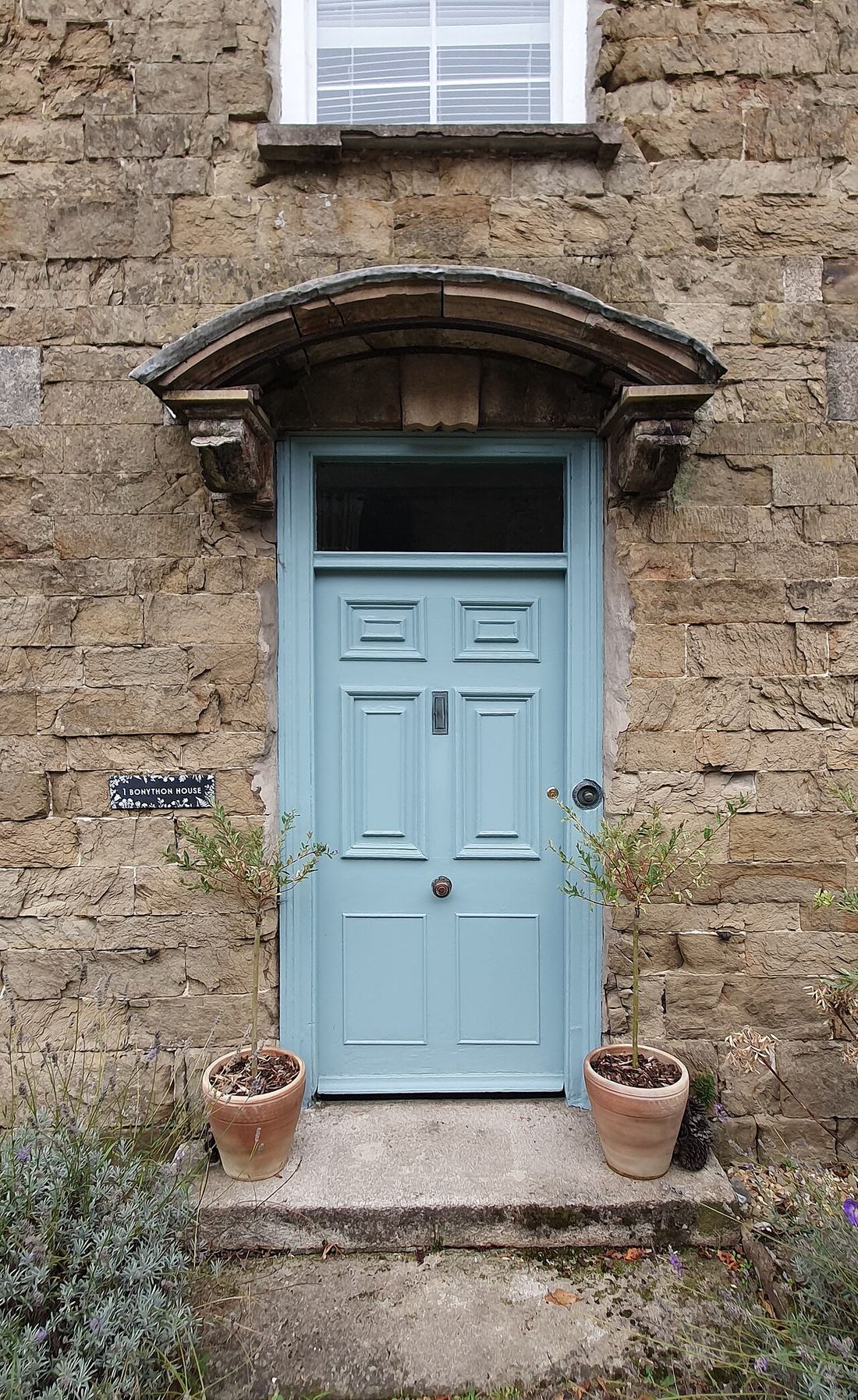 The front door of a house in Cornwall